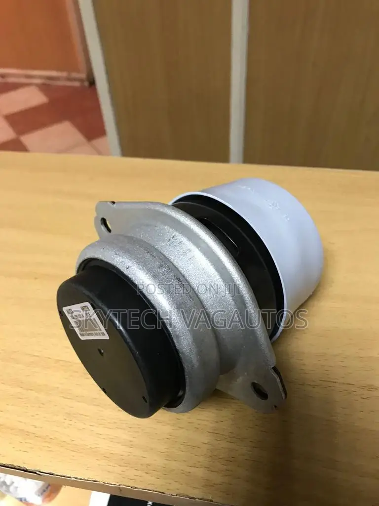 Porsche/Touareg/Q7 Engine Mount