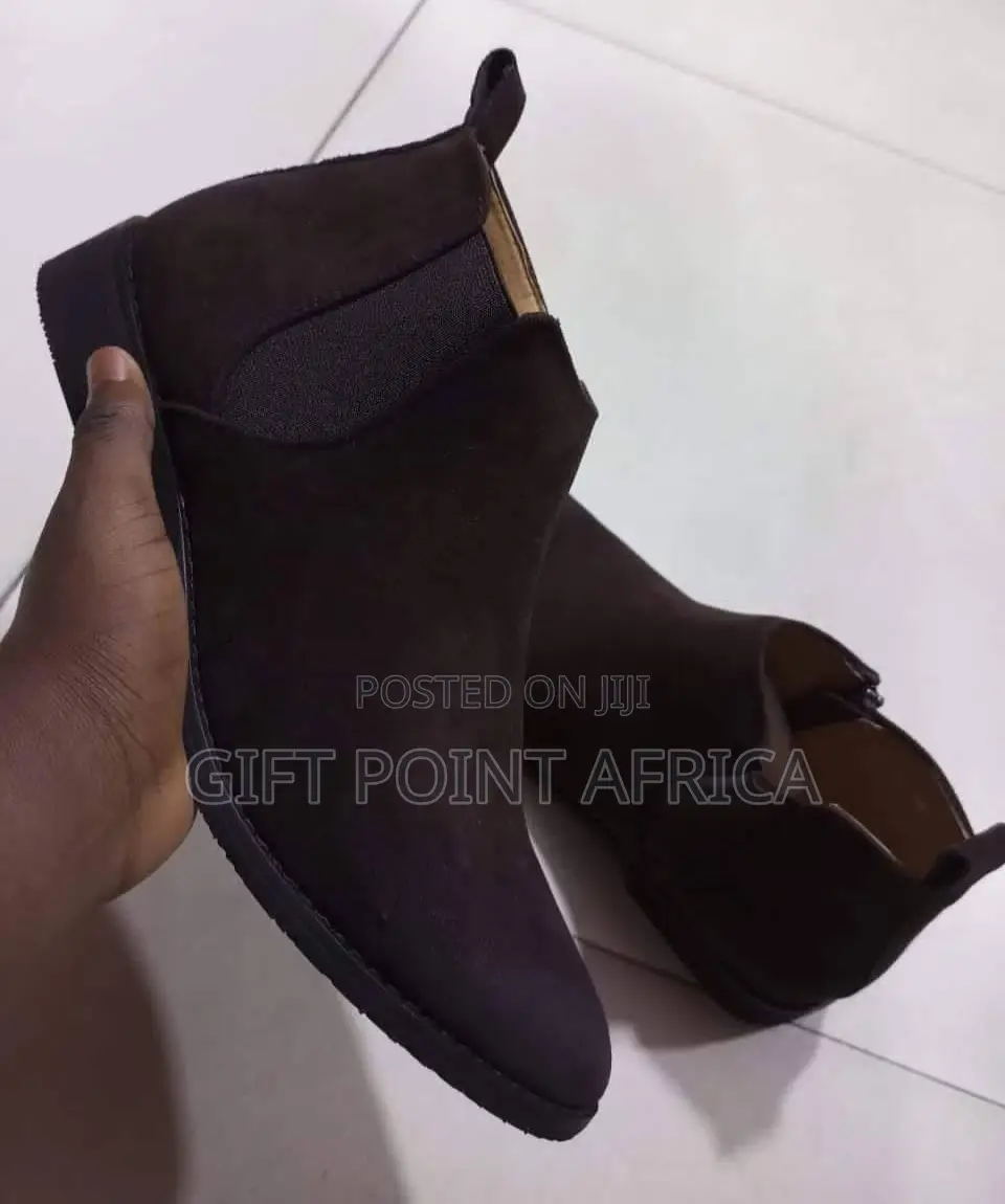 Chelsea Boots for Men Black in Color