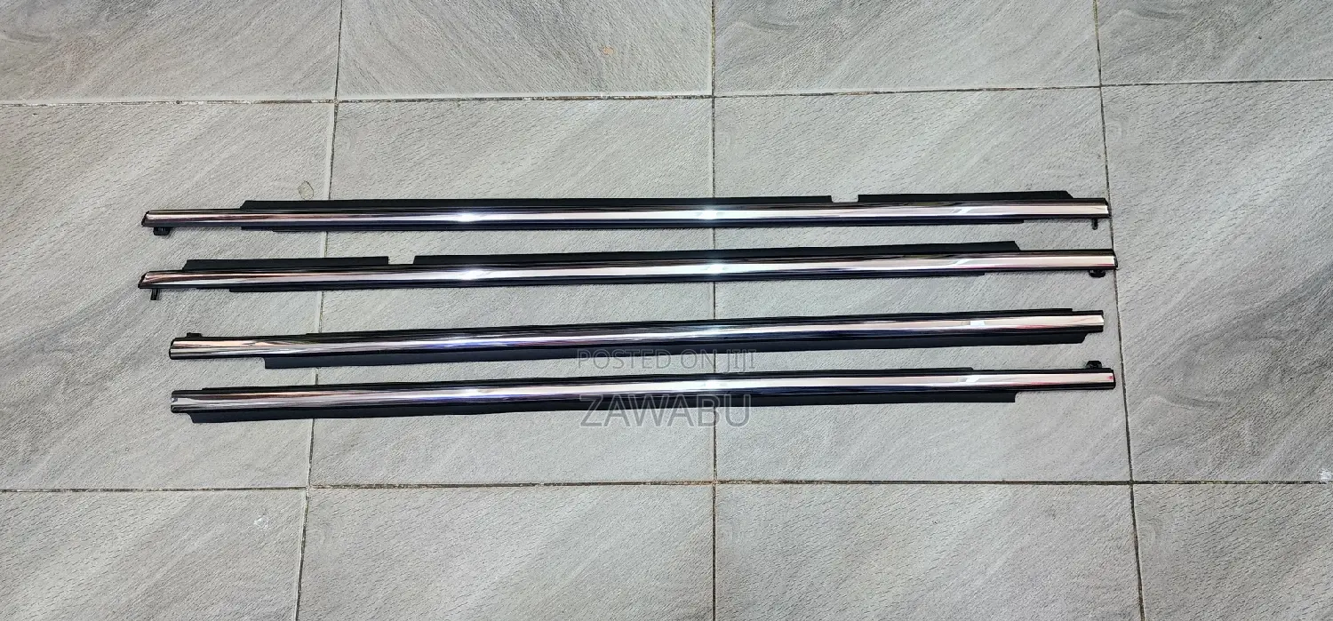 Lexus LX 570 Weather Strips