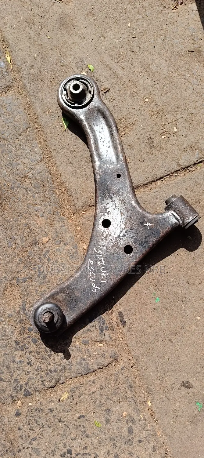 Suzuki Escudo Solomon Ex-Japan Front Arms Now Available.