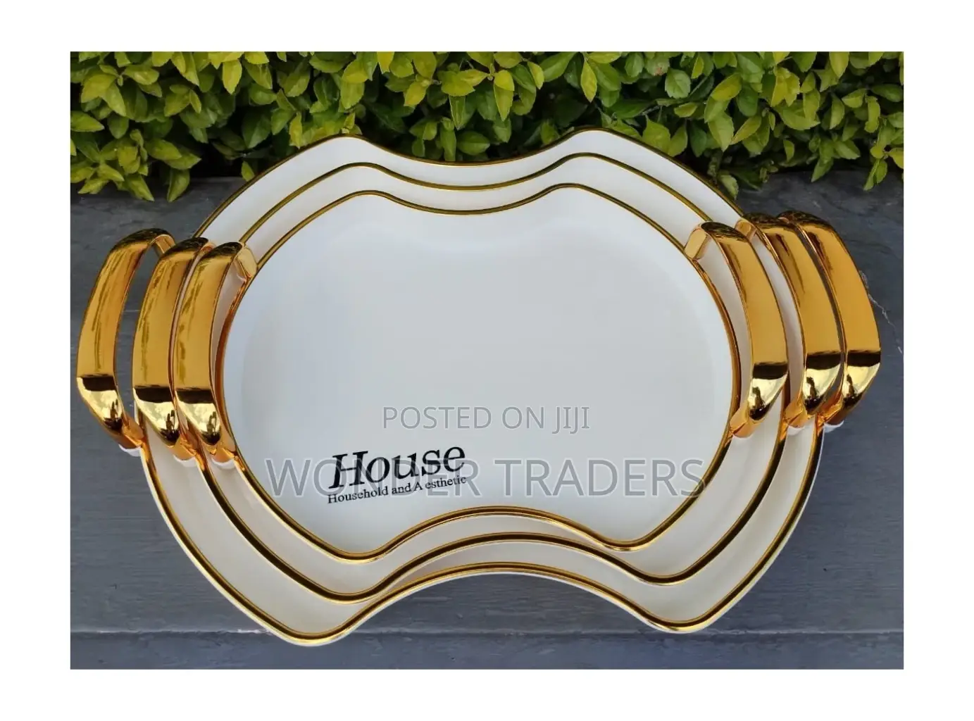 Tray ,Tray - 3 Golden Tray
