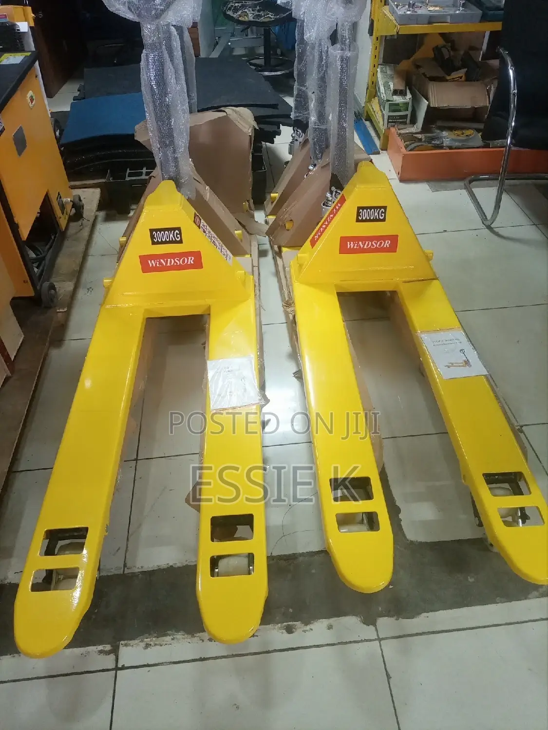 3tons Hydraulic Narrow Pallet Truck