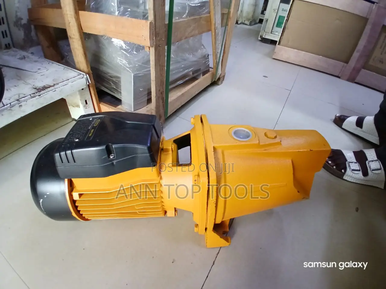 Dera 1.5 Hp Booster Pump