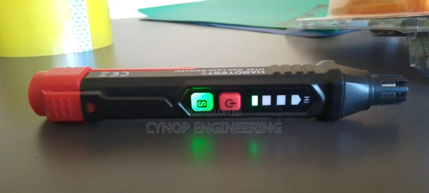 Practical Battery-powered Gas Detector