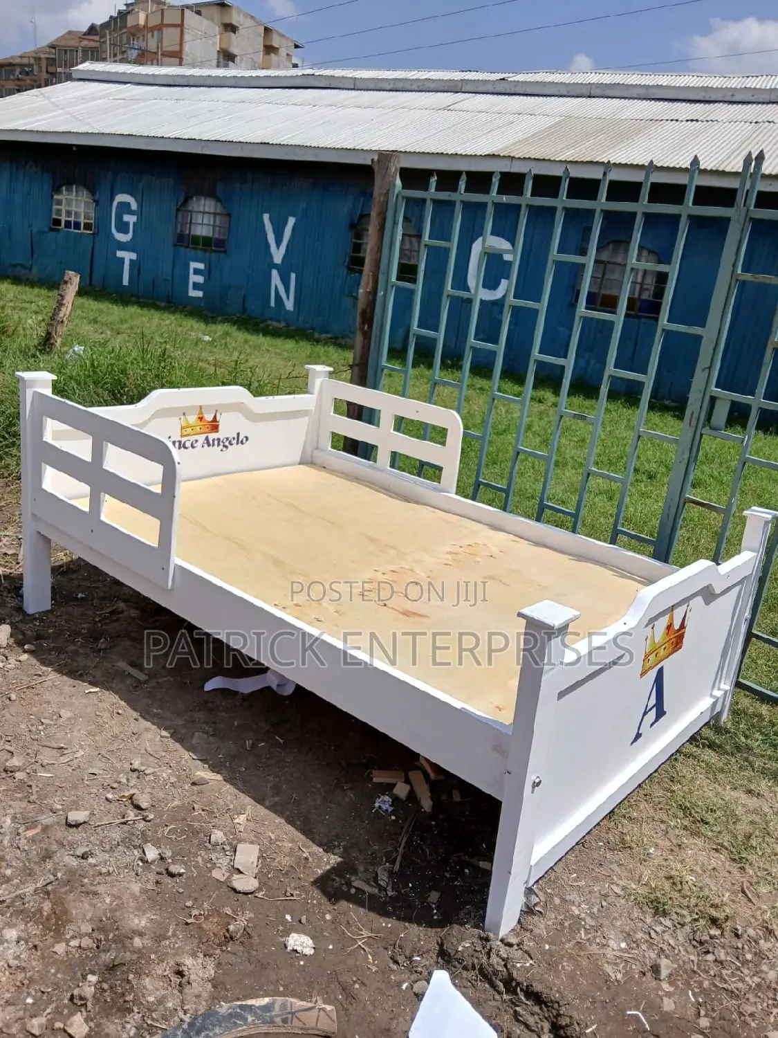 Modern Wooden Toddler Bed 4 by 6 Fitts
