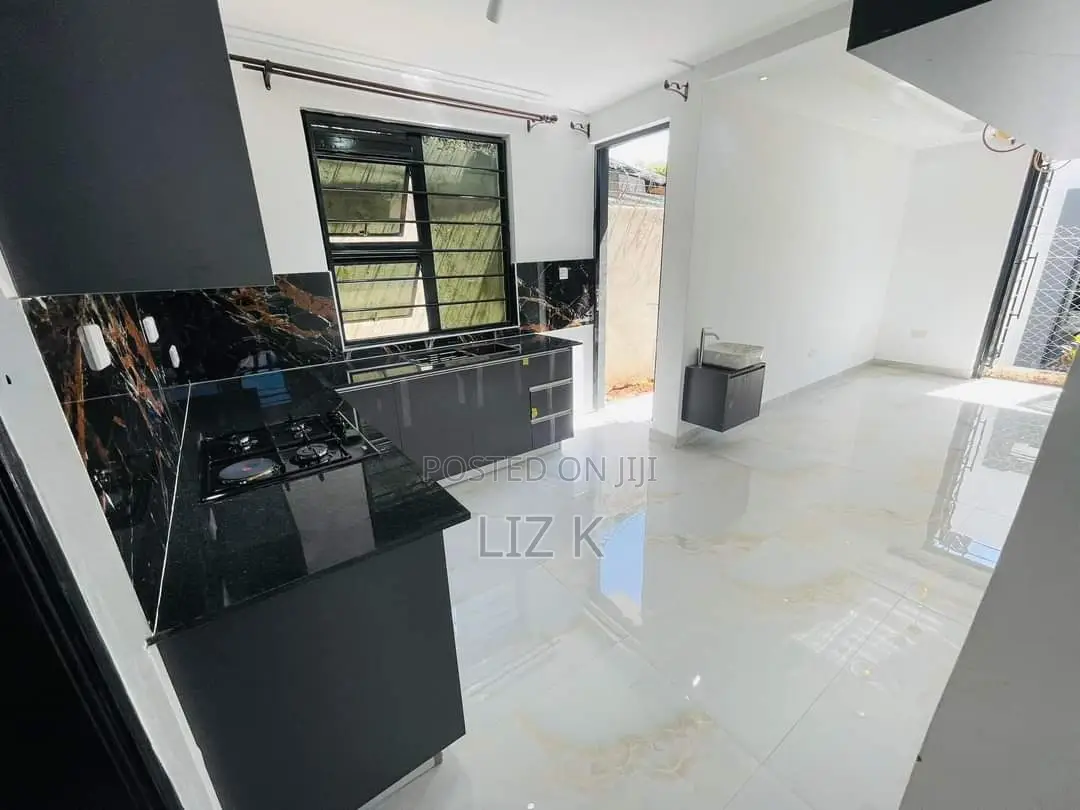 4bdrm Maisonette in Mugutha, Kwa Kairu for sale
