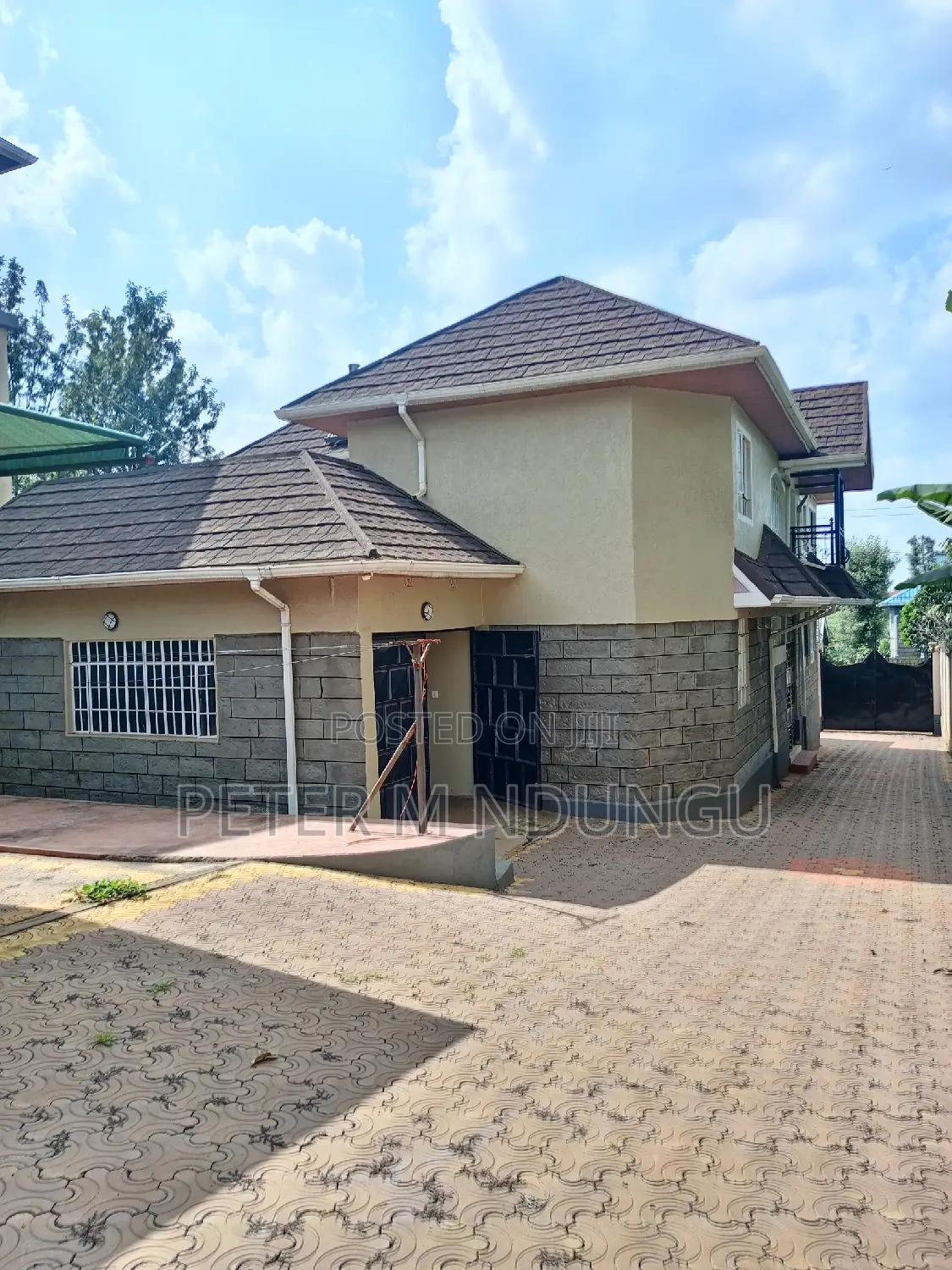 4bdrm Maisonette in Kiamumbi, Maziwa for sale