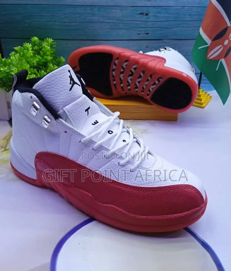 Air Jordan 12 Jumpman Sneakers