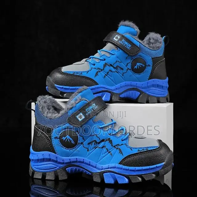 Kids Hiking Boots