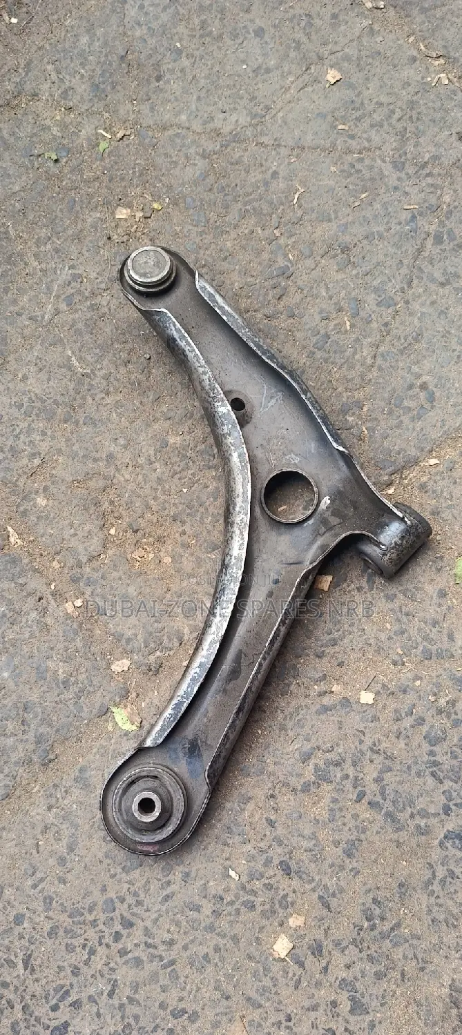Mitsubishi Colt Front Arms Available.