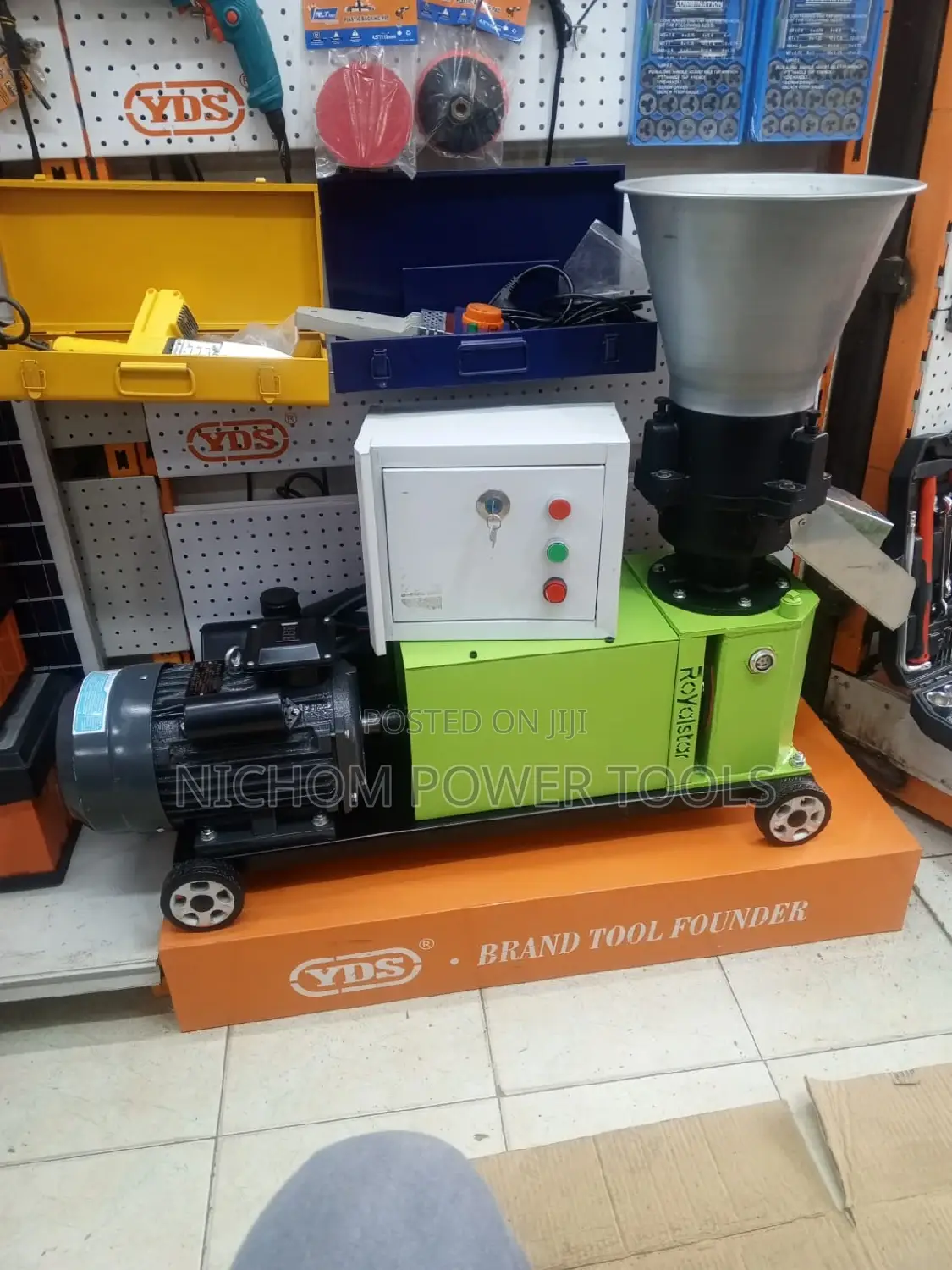 Original Royalstar Pallet Maker Machine