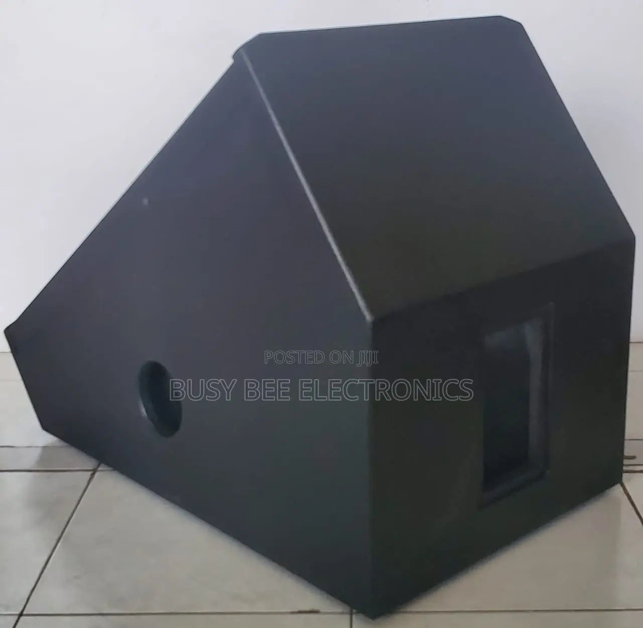 Empty Caabinet