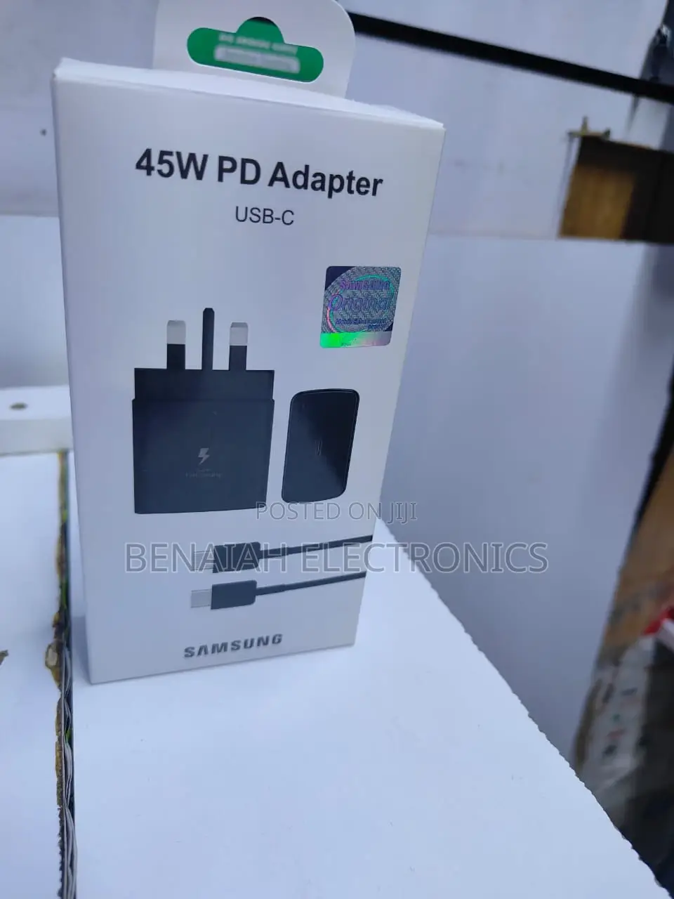 Samsung Charger.45 Watts Fast Charger.Original and Reliable