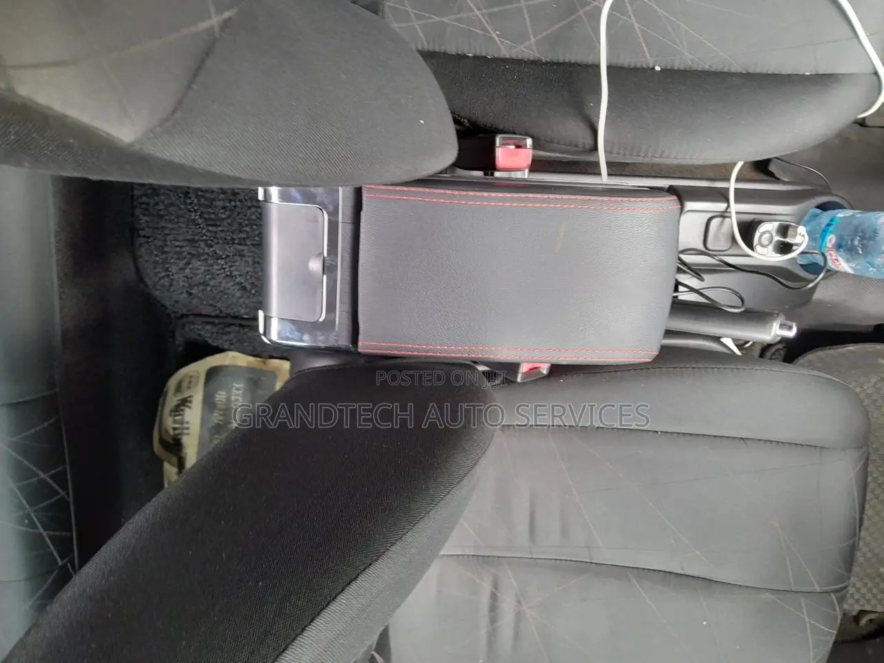 Custom Luxury Arm Rest on Suzuki Swift[7 USB Ports]