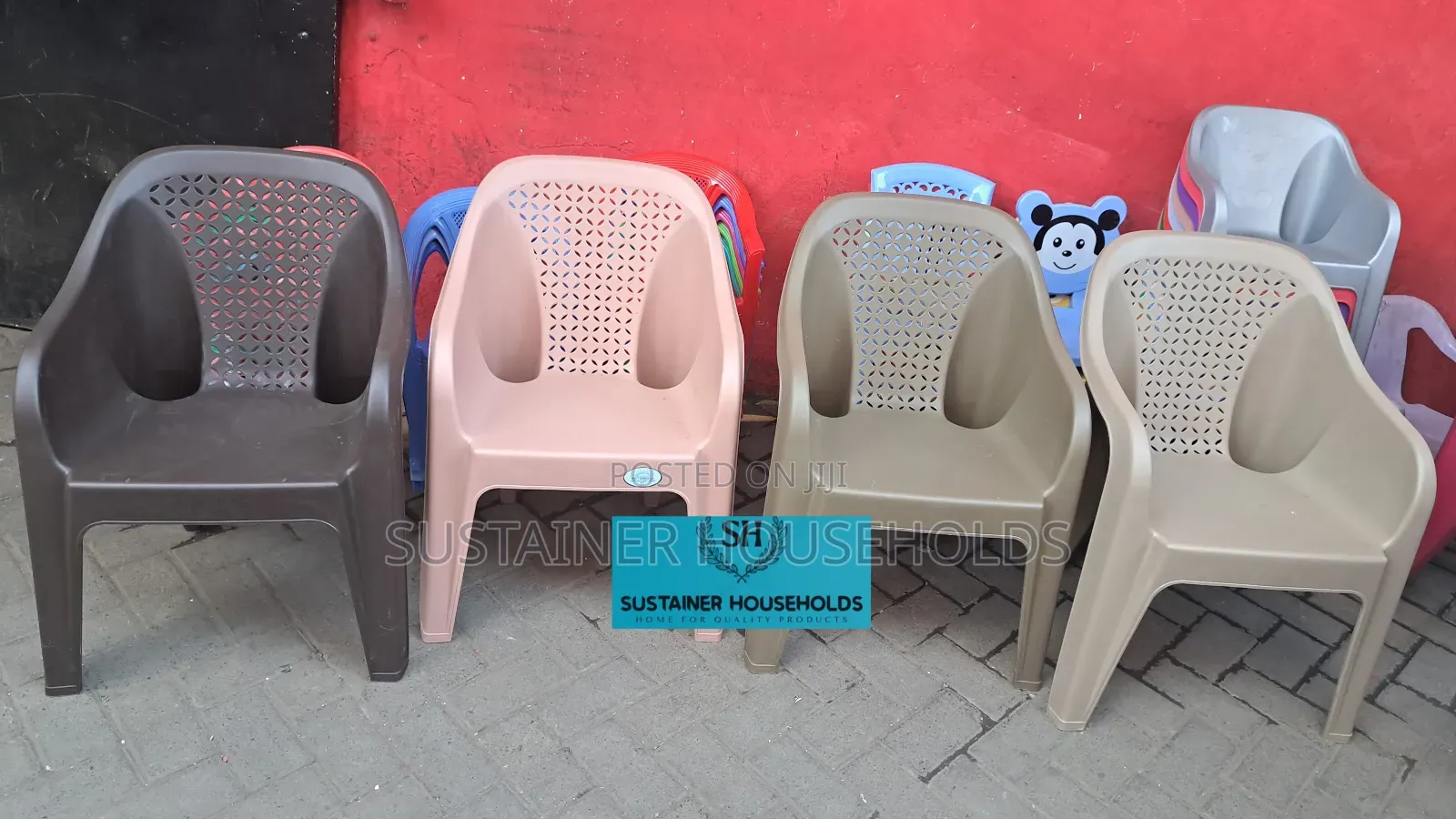 Easy Chairs With Strong Legs and High Back