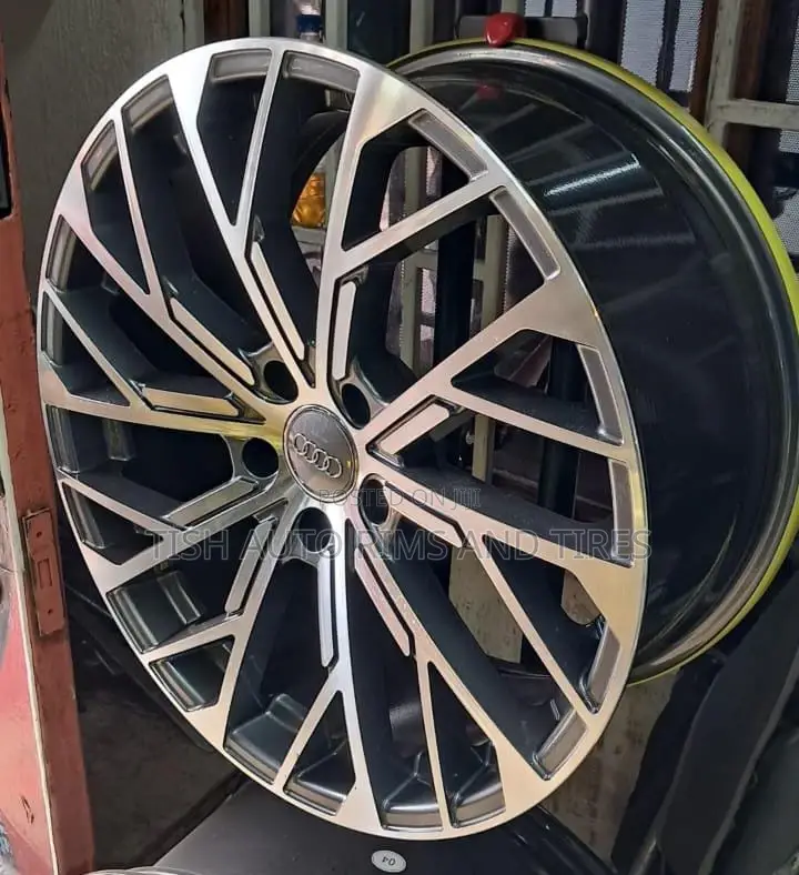 Audi TT RS 19 Inch Rims Set