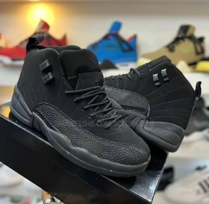 Jordan 12.Jumpman