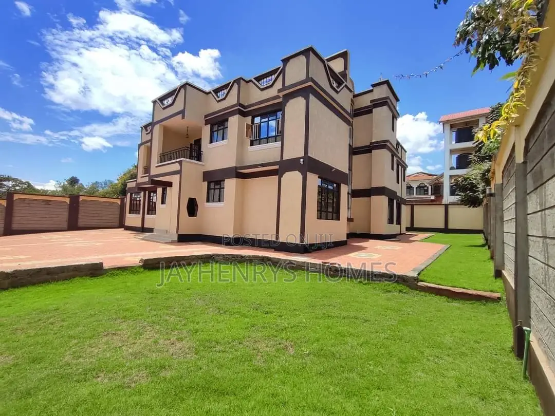 5bdrm Villa in Membley Estate for sale