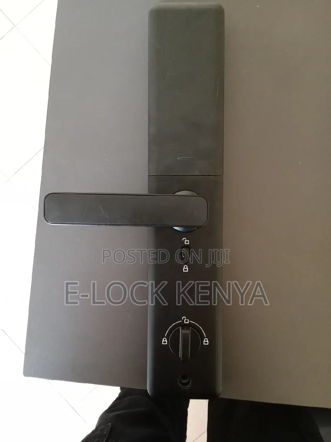 Secure Escape.Airbnb Biometric Locks Redefine Ease Travels