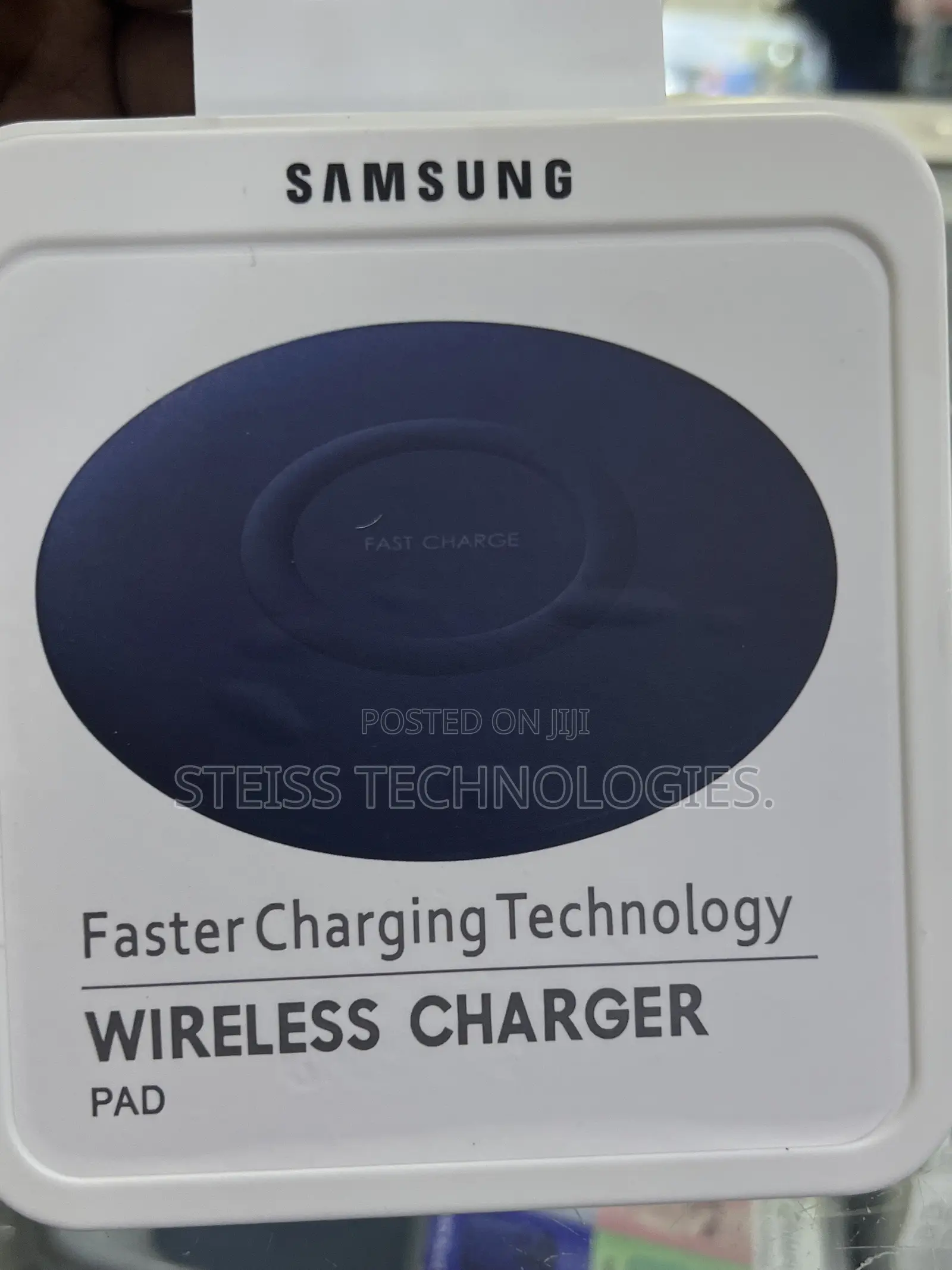 Samsung Fast-Wireless Pad.