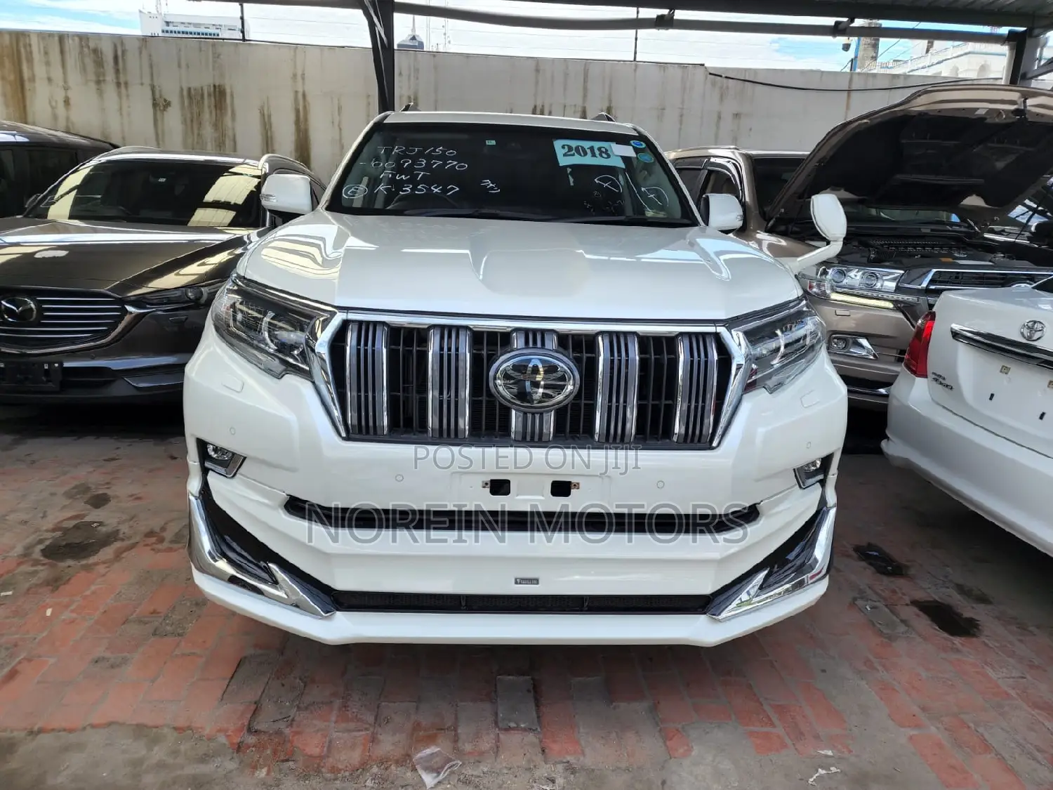 Toyota Land Cruiser Prado 2018 White