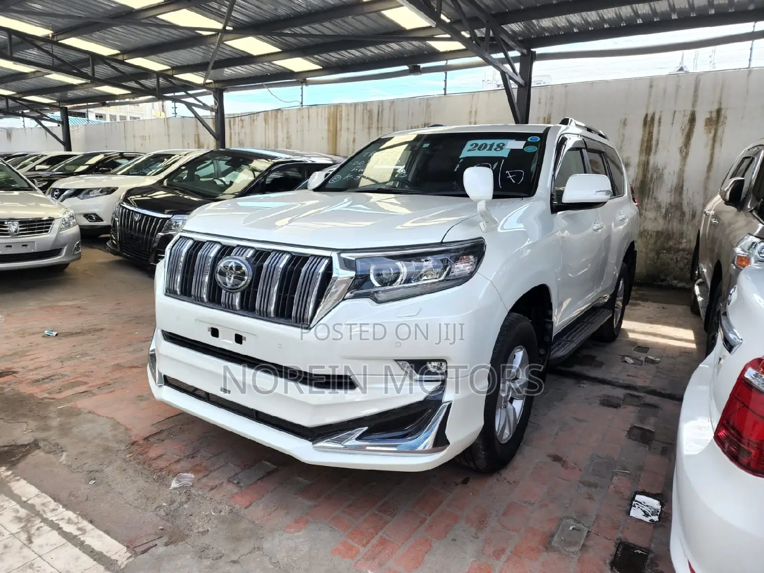 Toyota Land Cruiser Prado 2018 White