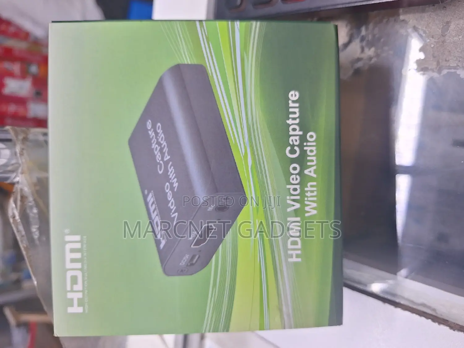 Video Capture With Audio and Loop 1 Usb Port 2 Hdmi Port