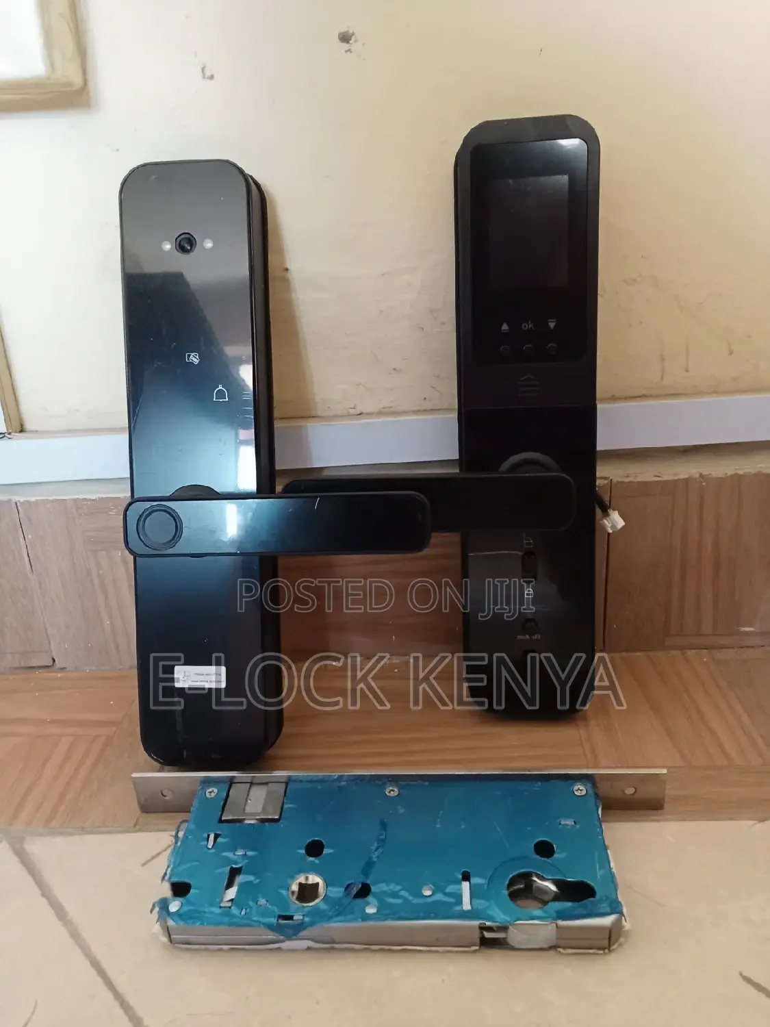 RFID Access Mastery.Biometric Wifi Door Locks Solutions