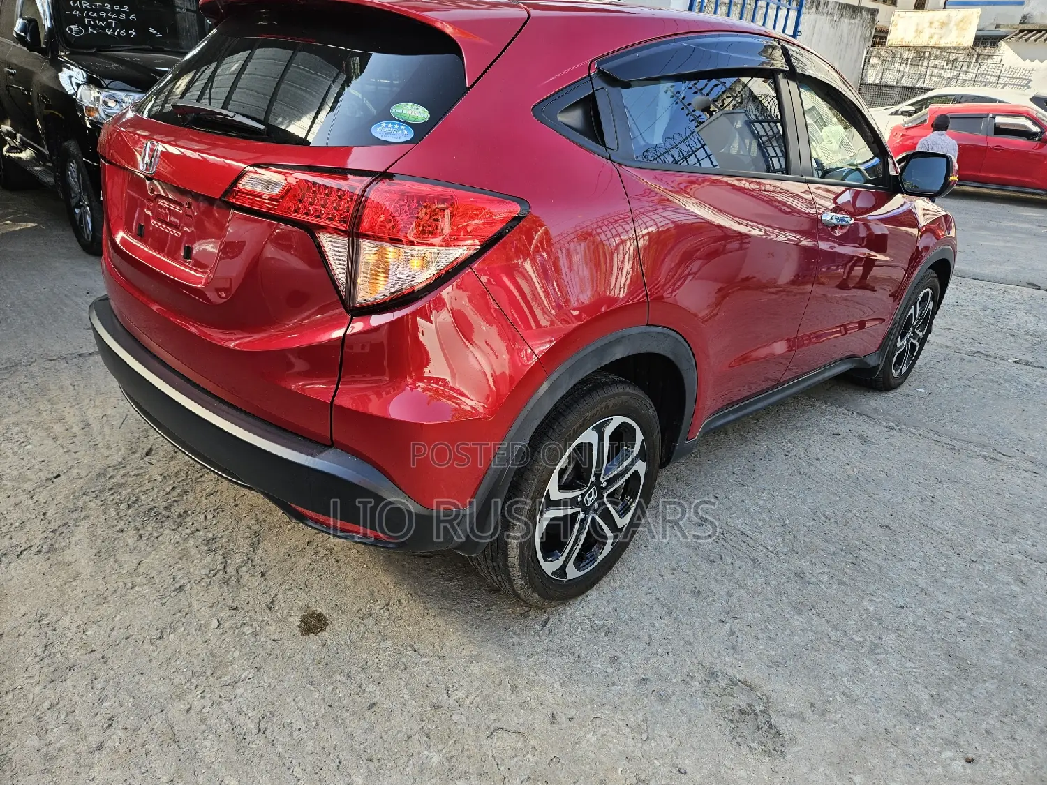 Honda Vezel 2018 Red