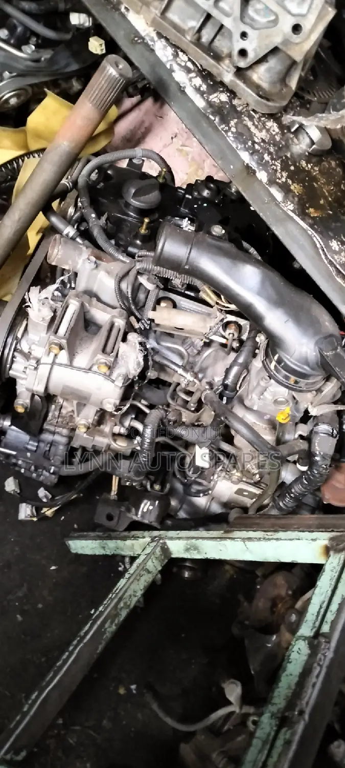 Complete Engine 4JJ1 Isuzu DMAX