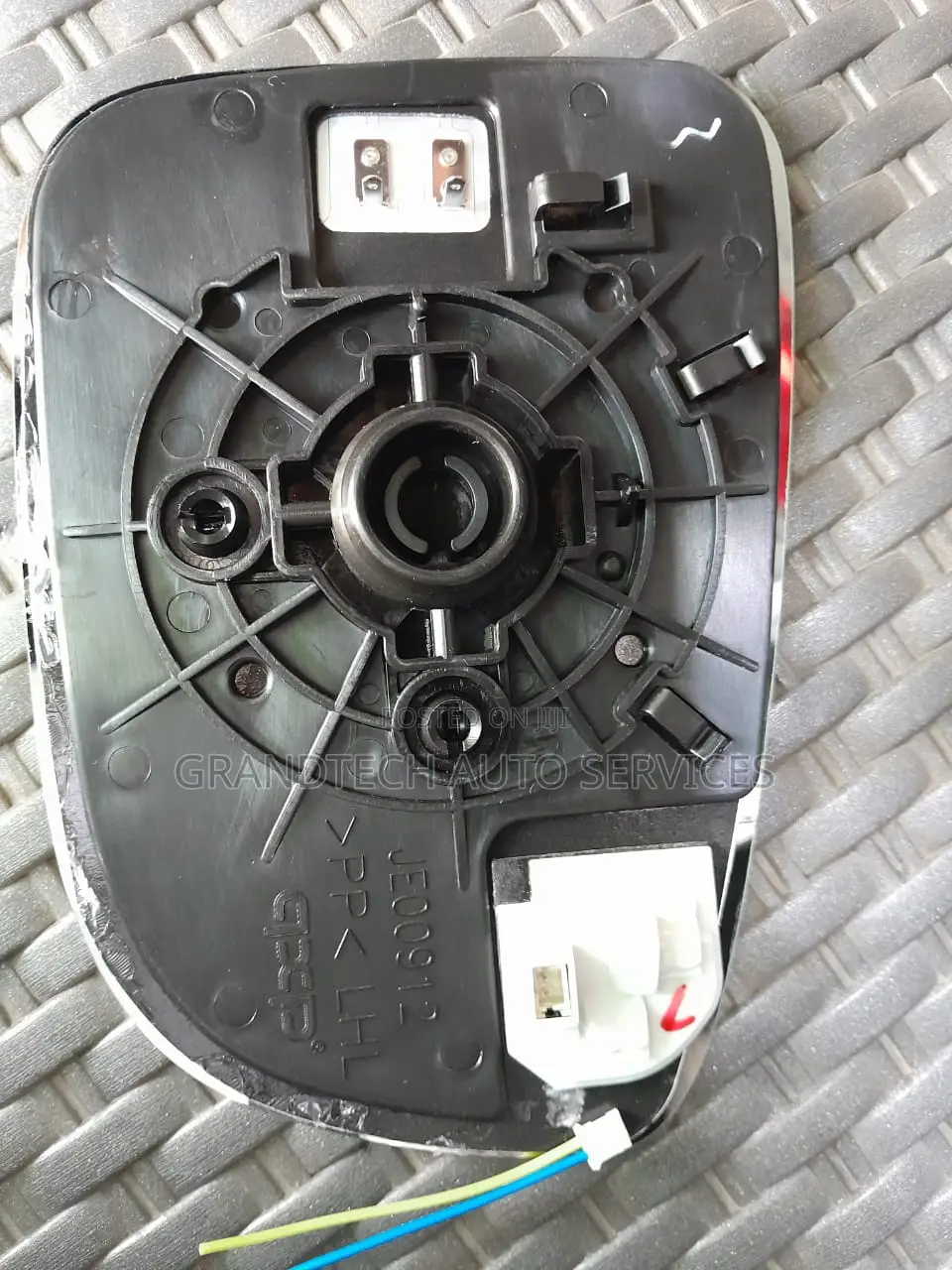 Mazda 3/Axela RVM Mirror.