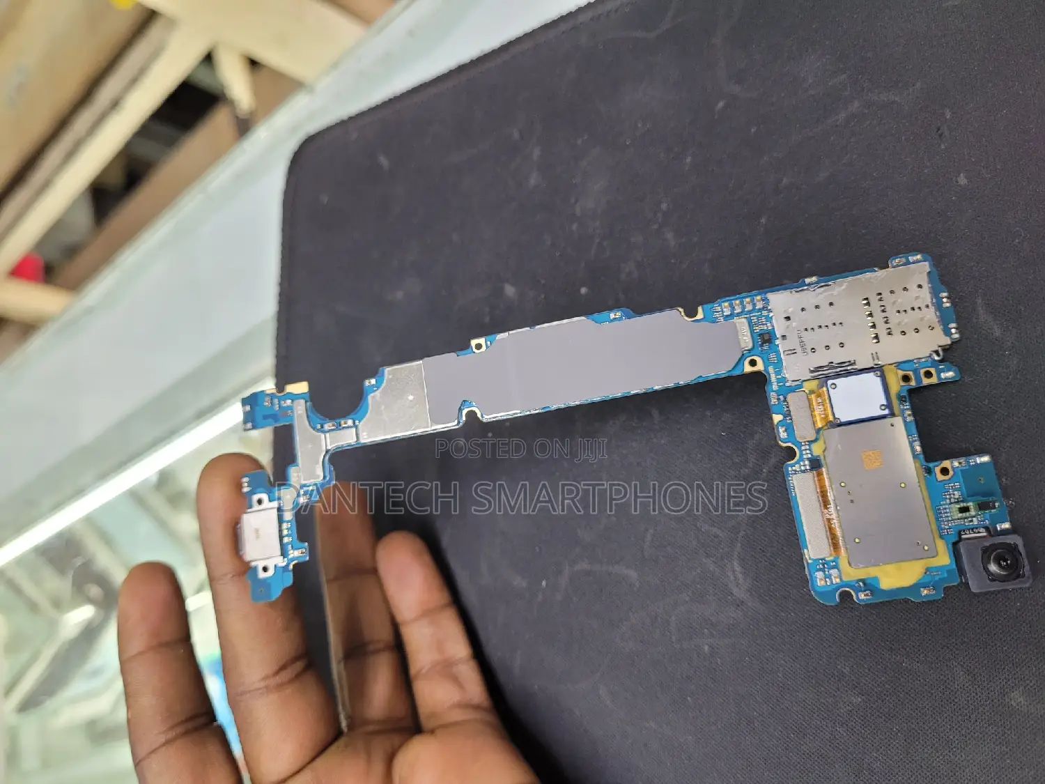 Samsung Galaxy S10 Motherboards.