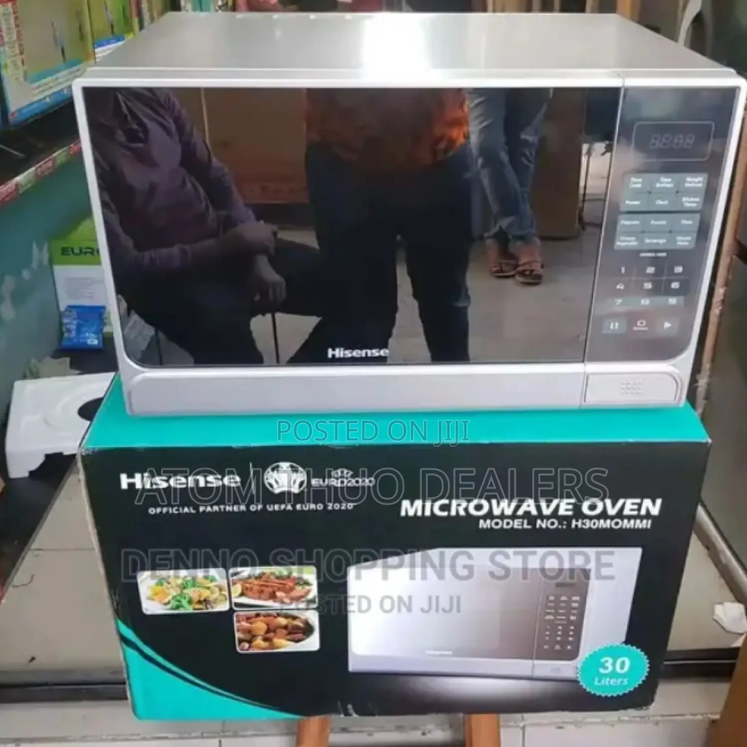 Silver Hisense Digital Microwave 20l
