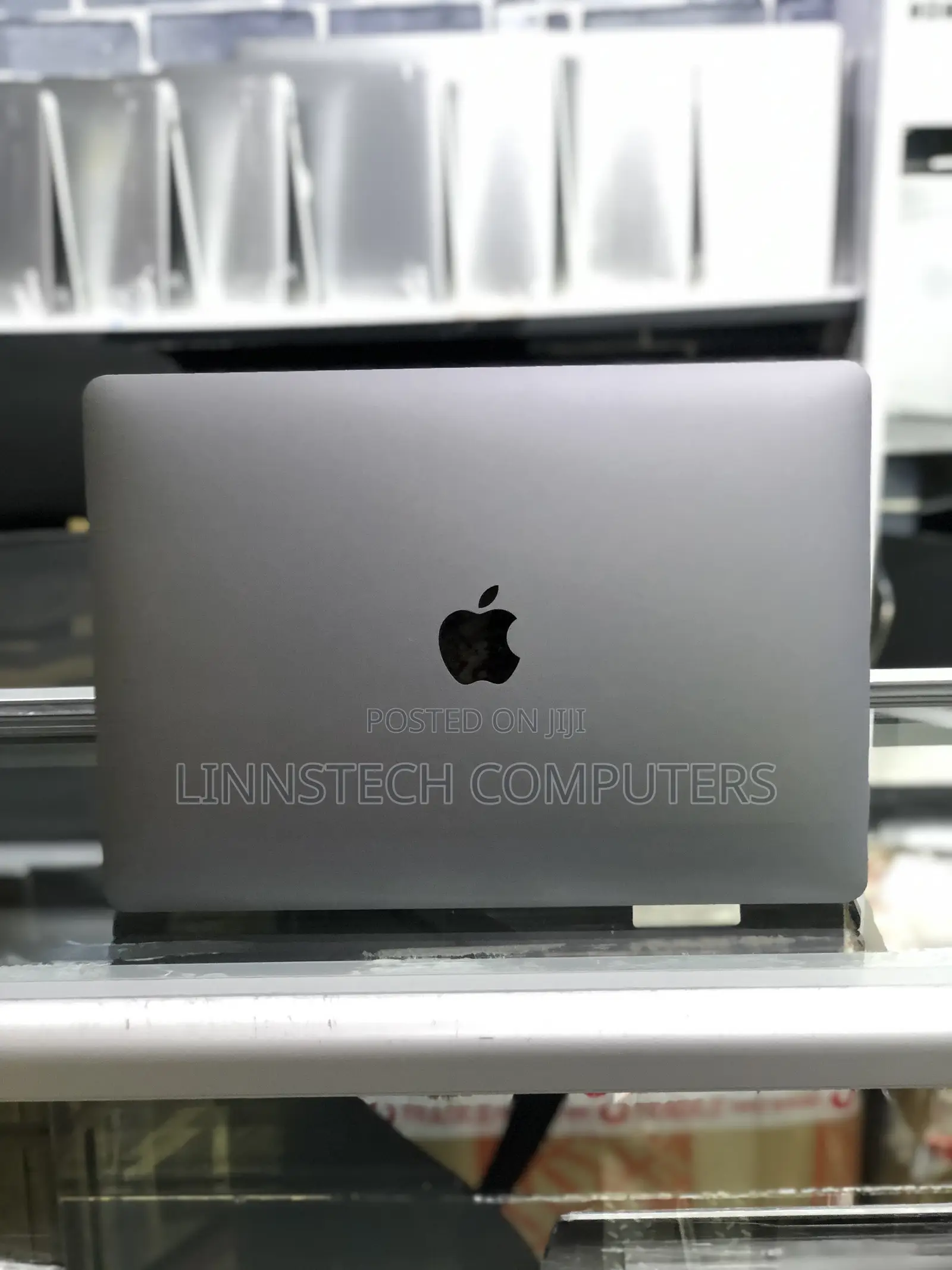 Laptop Apple MacBook Pro 2019 16GB Intel Core I7 SSD 256GB