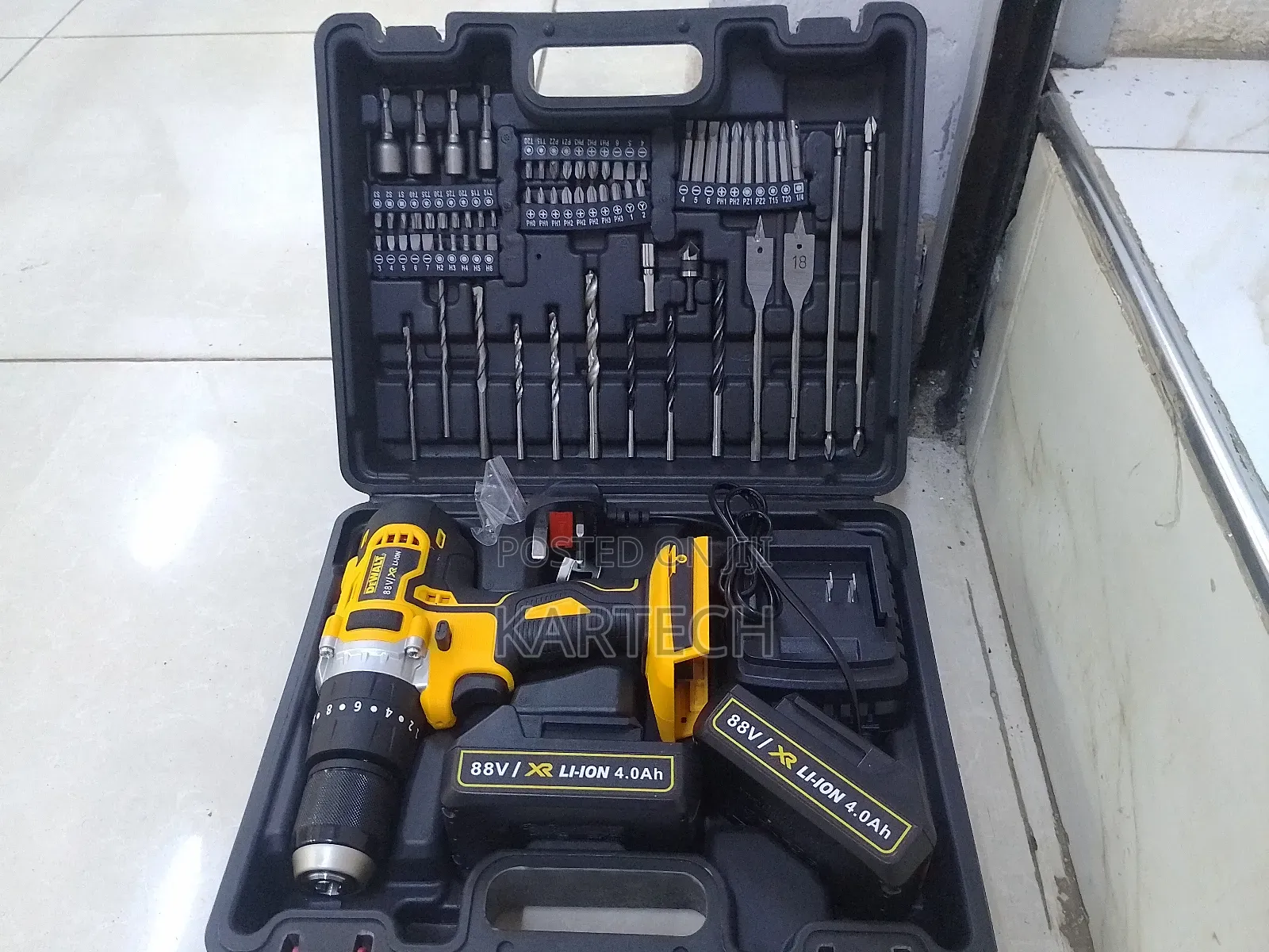 88v Dewalt Cordless Drill With Three Functions