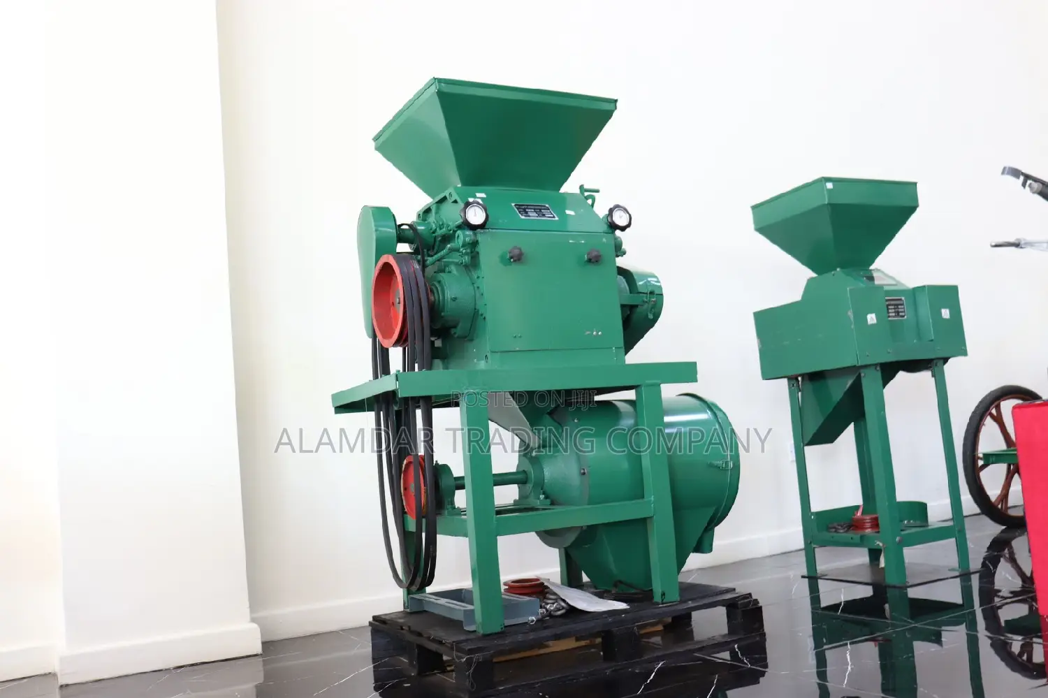 Roller Mill With Maize Flour Crusher