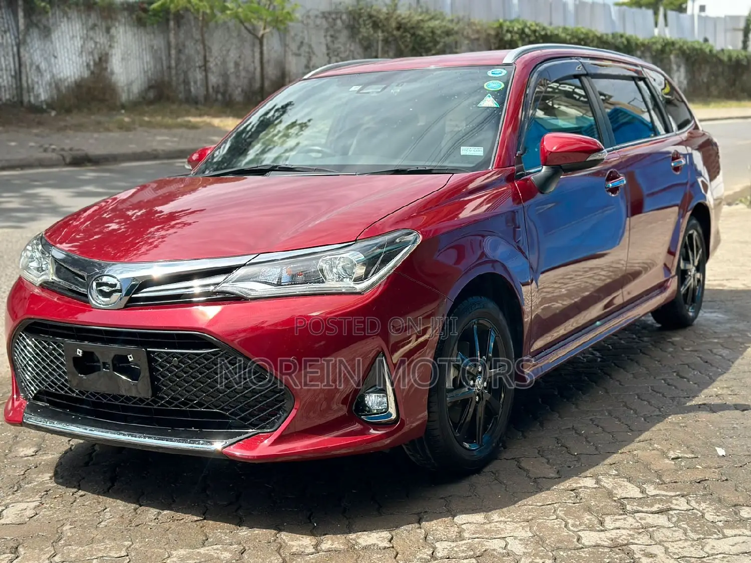 Toyota Corolla Fielder 2018 Red