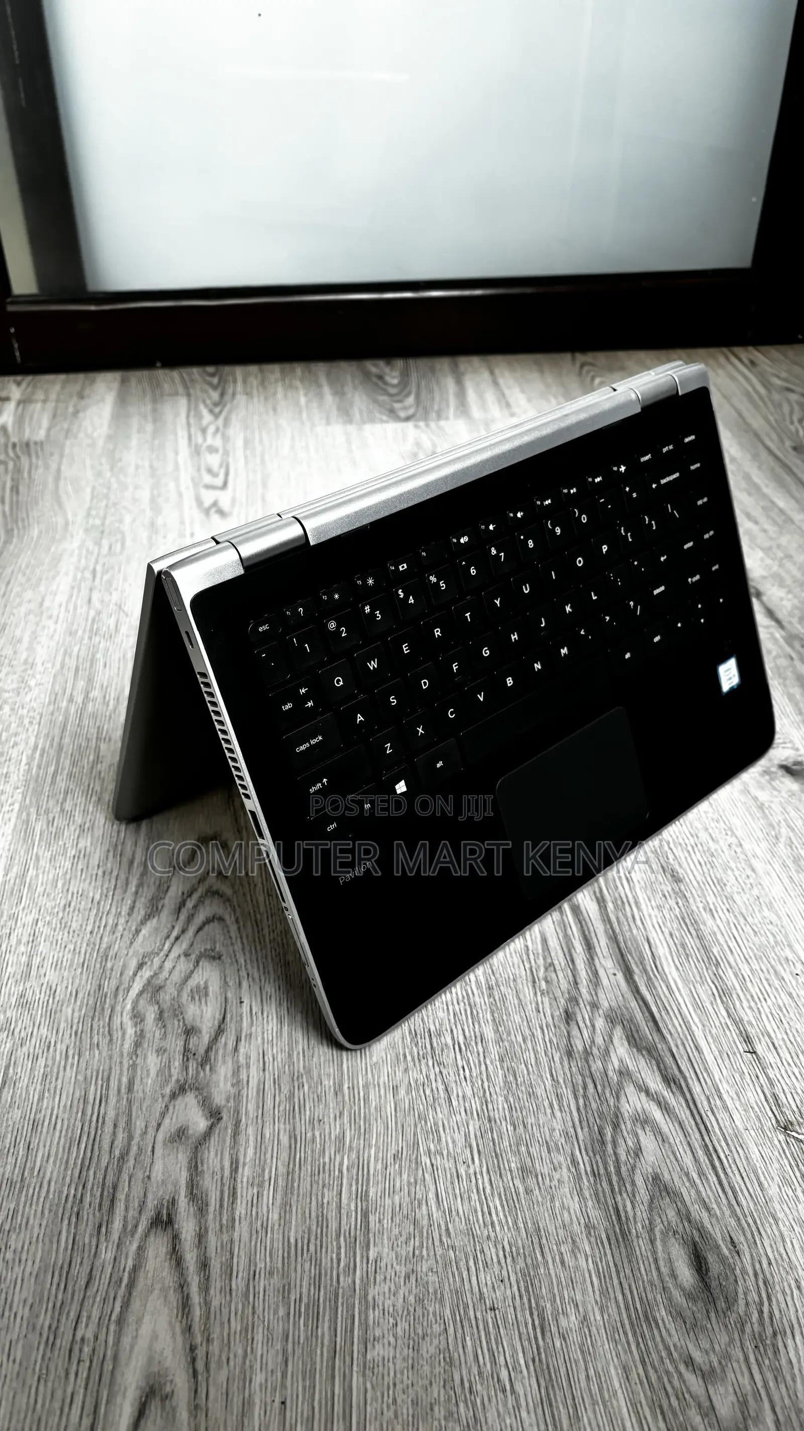 Laptop HP Pavilion X360 4GB Intel Core I3 SSD 256GB