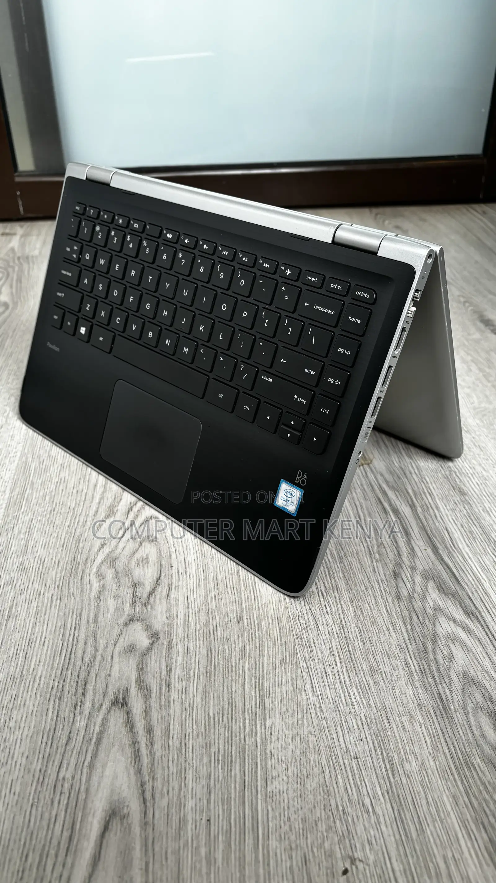 Laptop HP Pavilion X360 4GB Intel Core I3 SSD 256GB