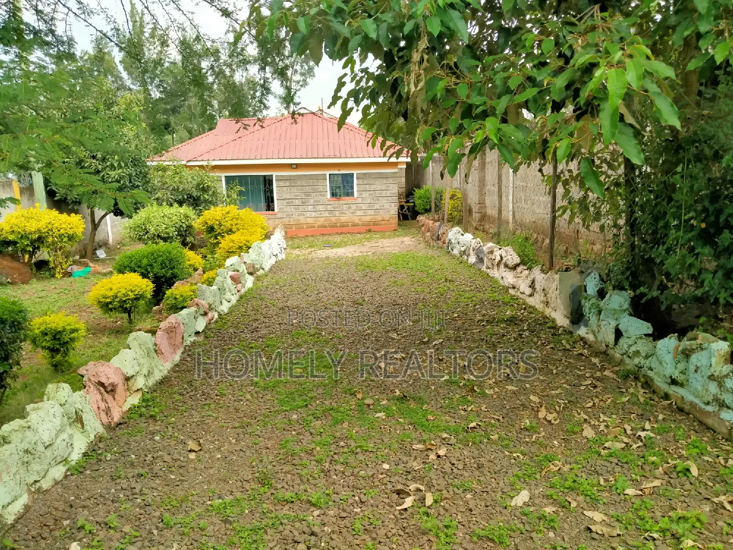 3bdrm Bungalow in Off Magadi Road, Kiserian for sale