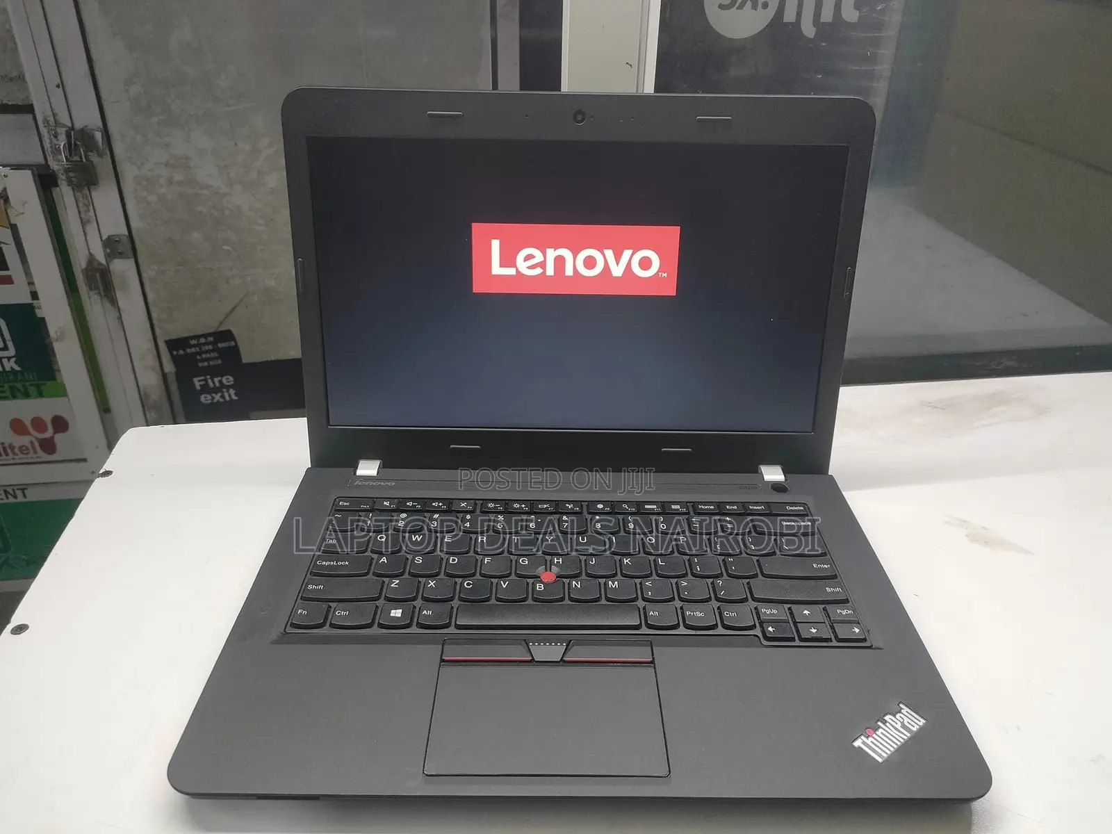 Laptop Lenovo ThinkPad L460 8GB Intel Celeron SSD 256GB
