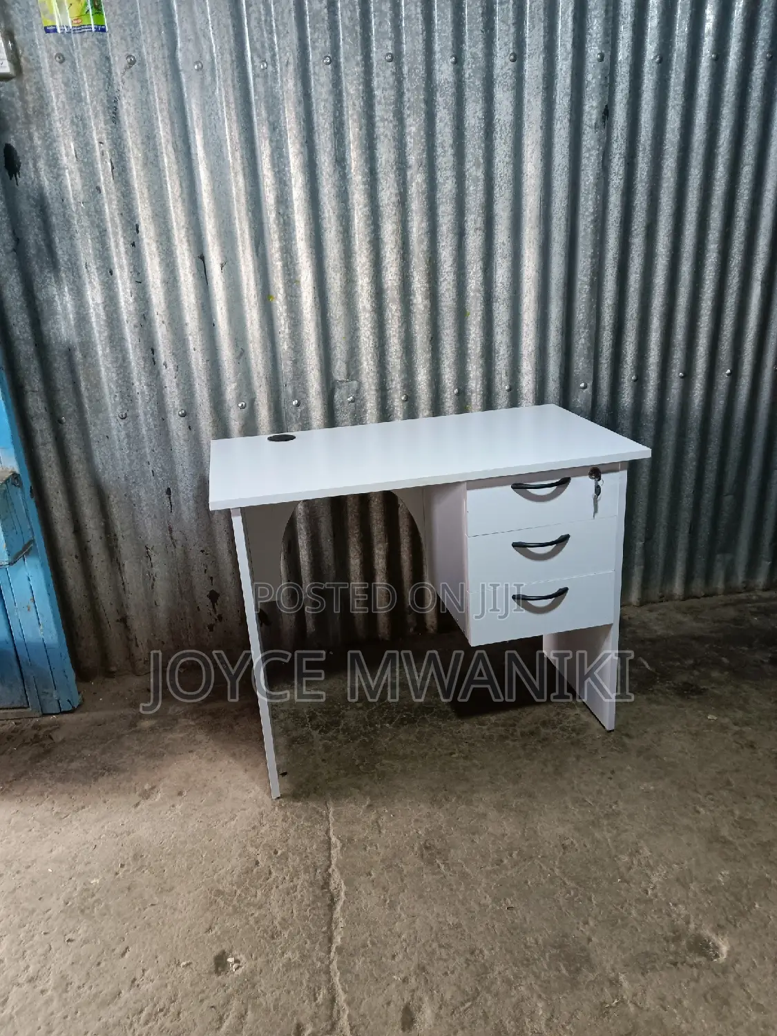 Manicure Table, White 