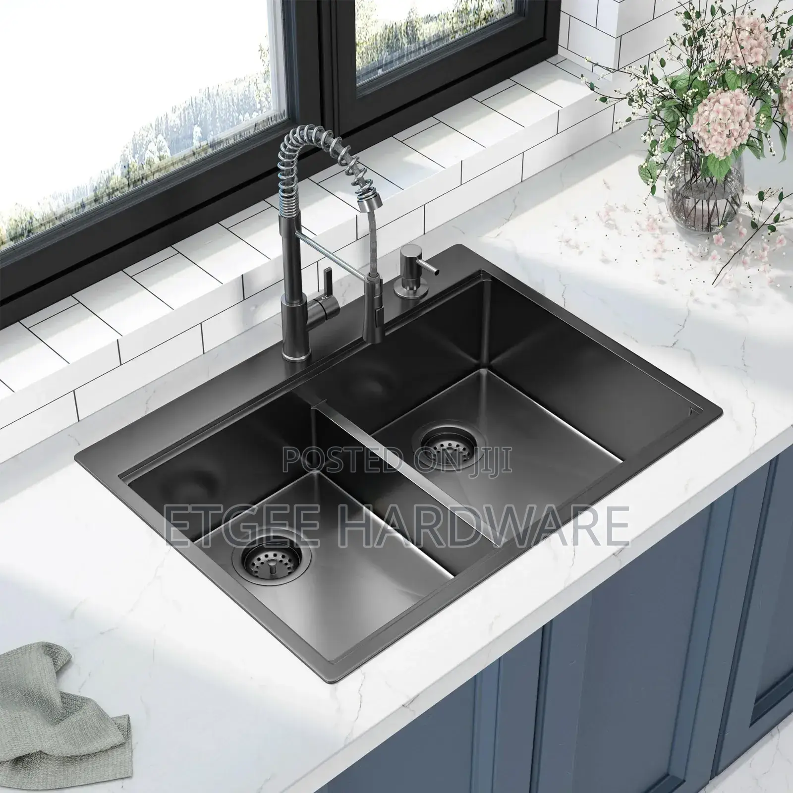 Black Double Sink With Kitchen Mixer