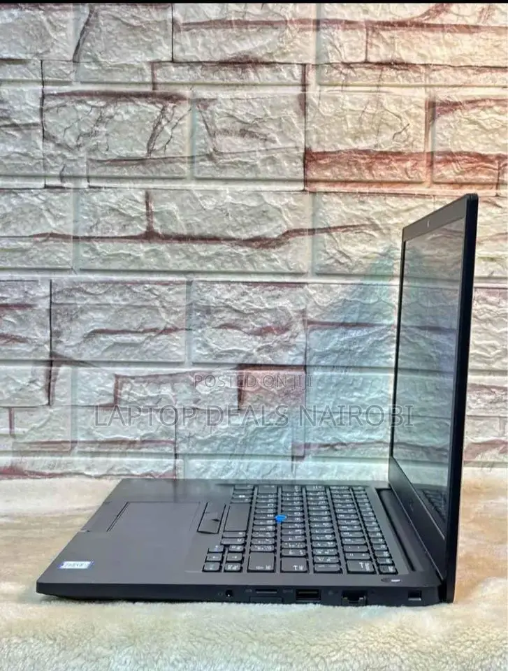 Laptop Dell Latitude 7490 16GB Intel Core i5 SSD 256GB