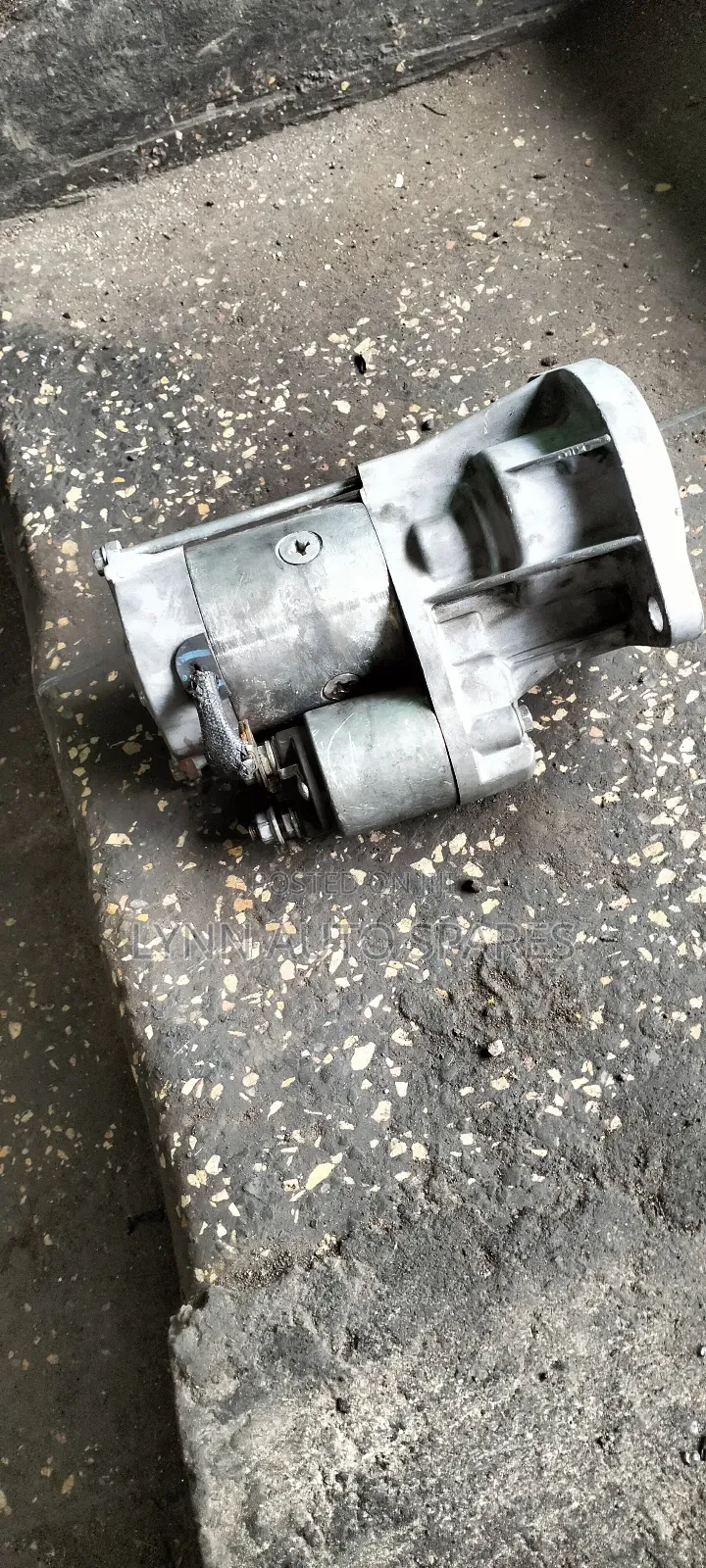 Isuzu DMAX Engine Starter