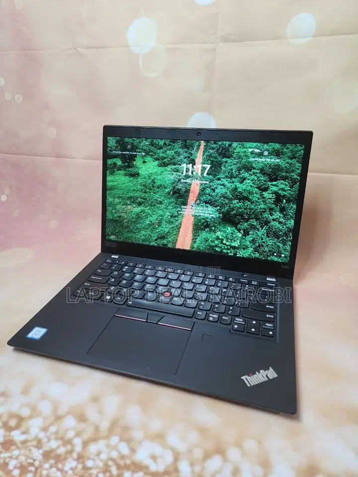 Laptop Lenovo Thinkpad X13 Yoga 16GB Intel Core I5 HDD+SSD 512GB