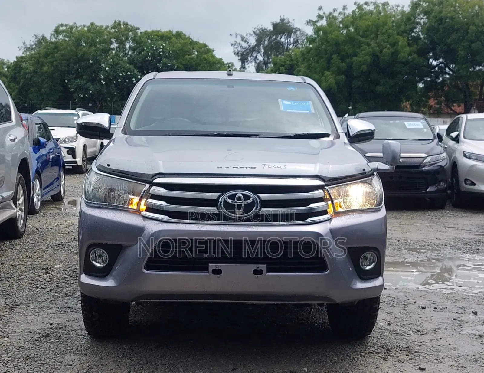 Toyota Hilux 2017 Silver