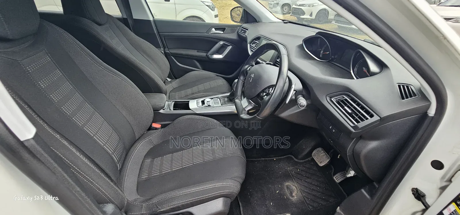 Peugeot 308 2017 White