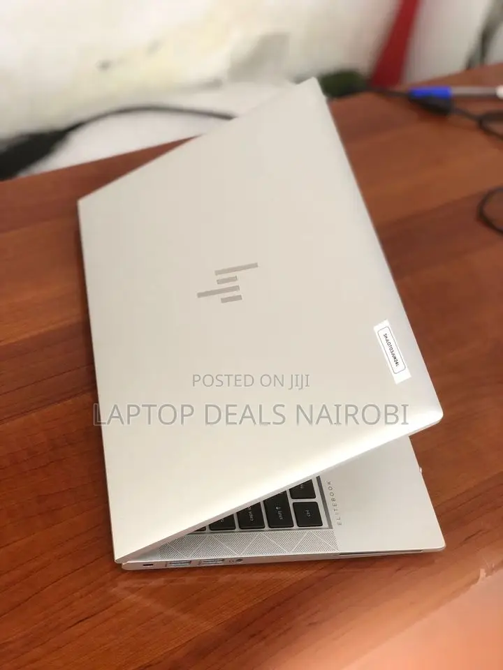 Laptop HP EliteBook 830 G7 16GB Intel Core I7 SSD 512GB