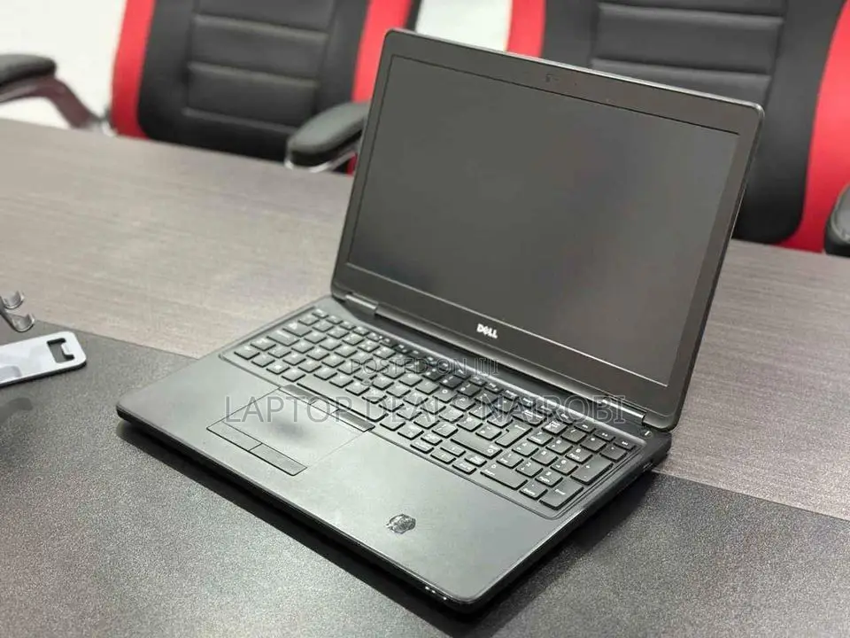 Laptop Dell Latitude E5550 16GB Intel Core i7 SSD 512GB
